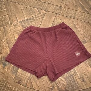 Alo Yoga Burgundy Ribbed Lounge Shorts